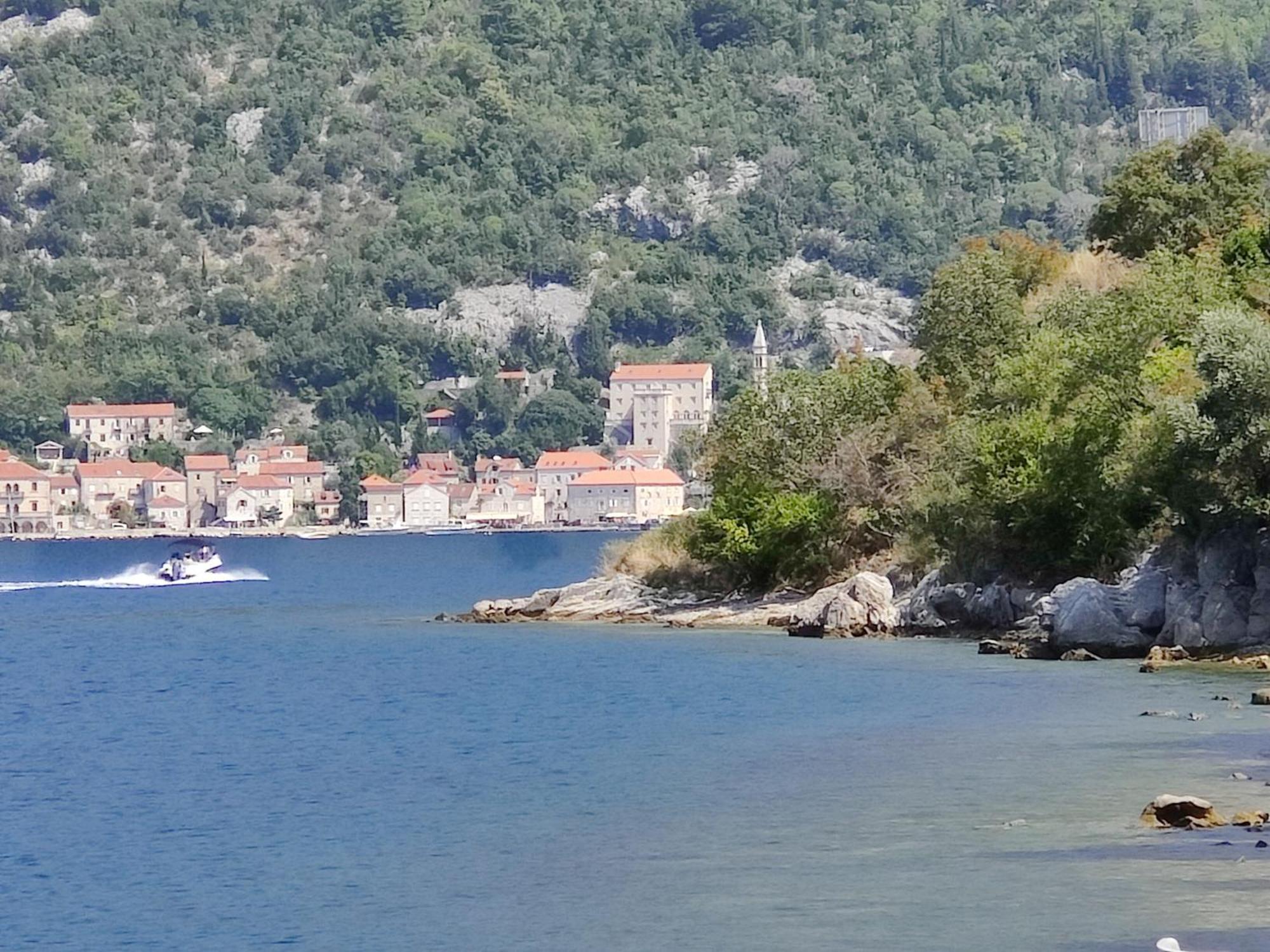 Miro Guesthouse Tivat Exteriér fotografie
