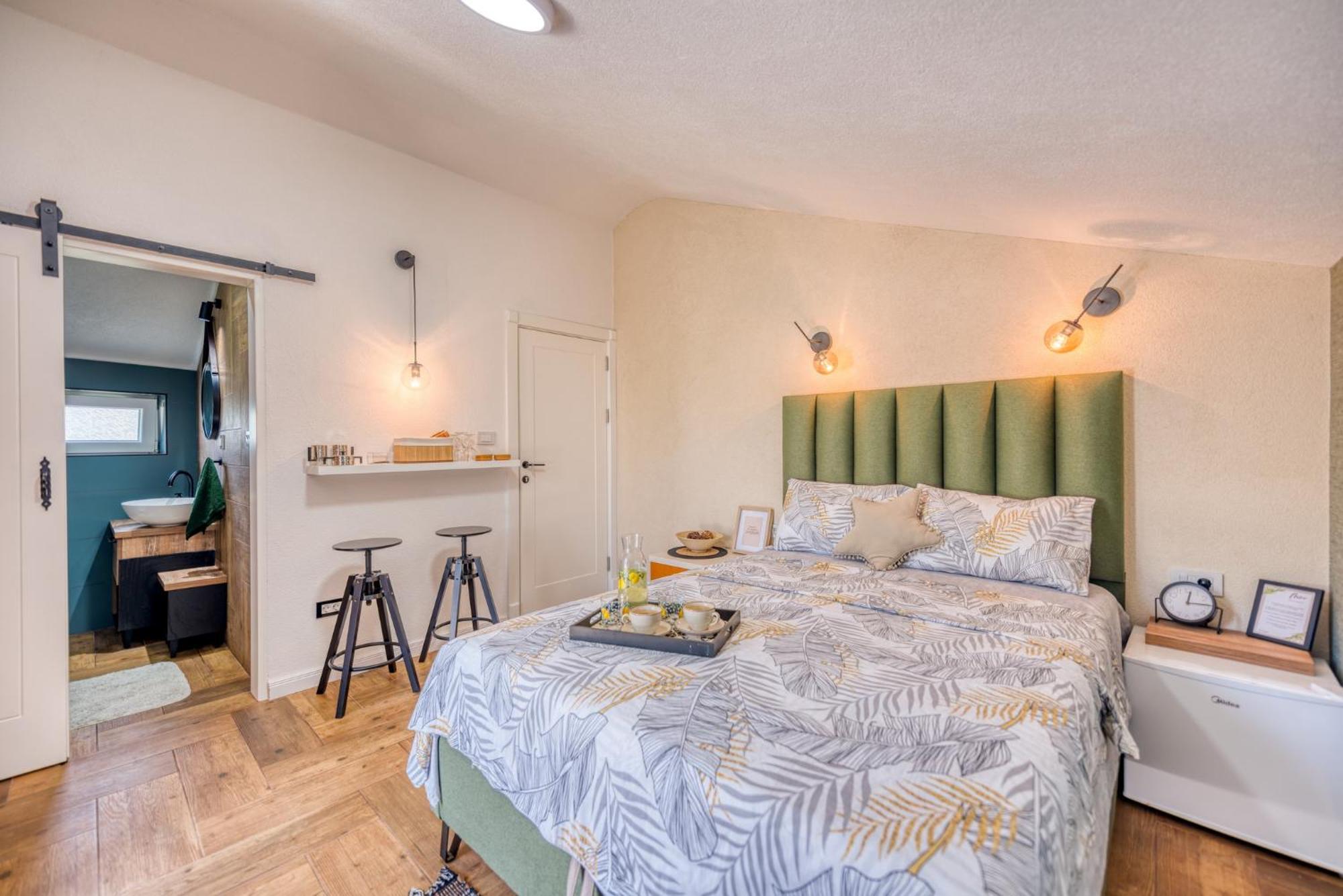 Miro Guesthouse Tivat Pokoj fotografie