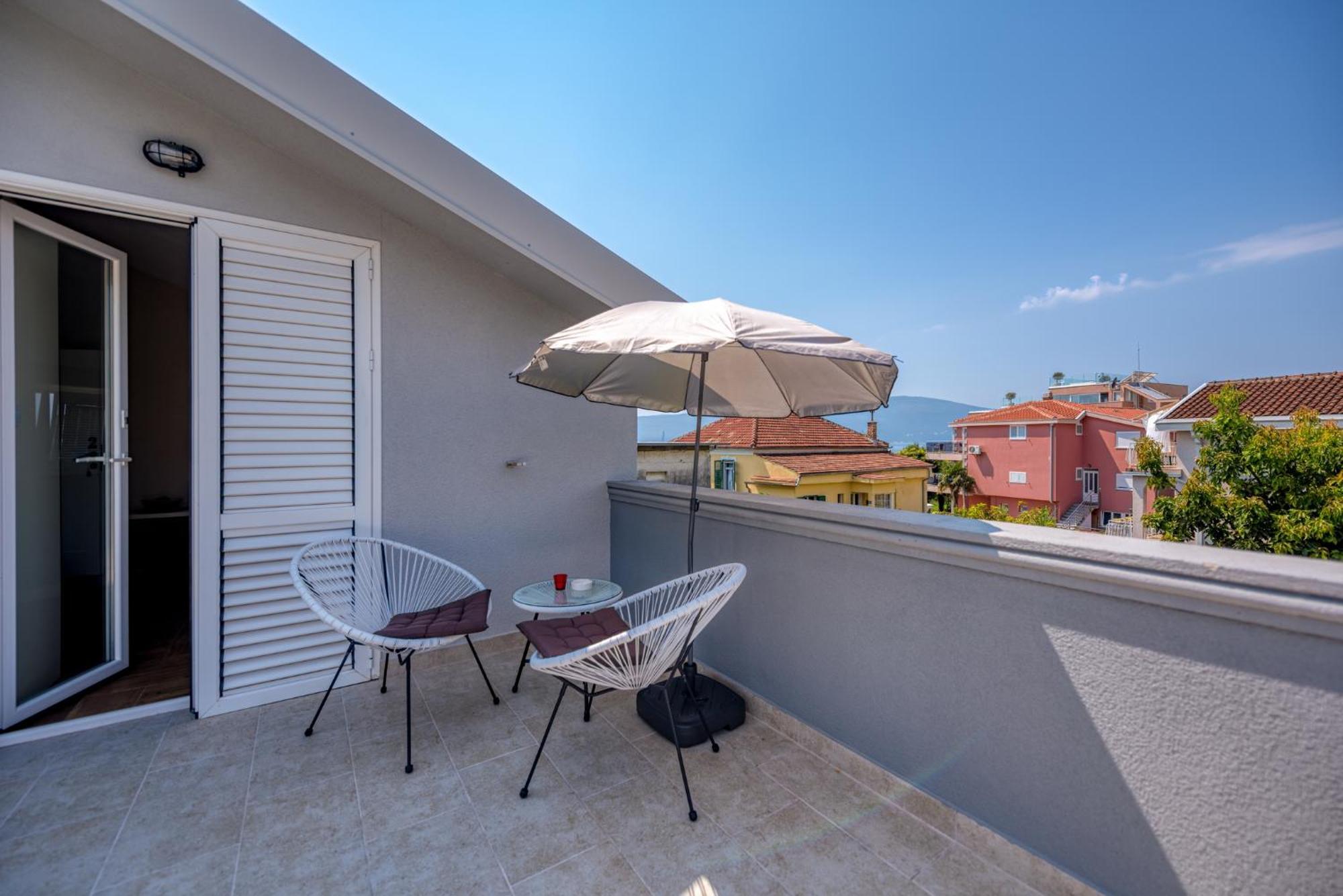 Miro Guesthouse Tivat Pokoj fotografie