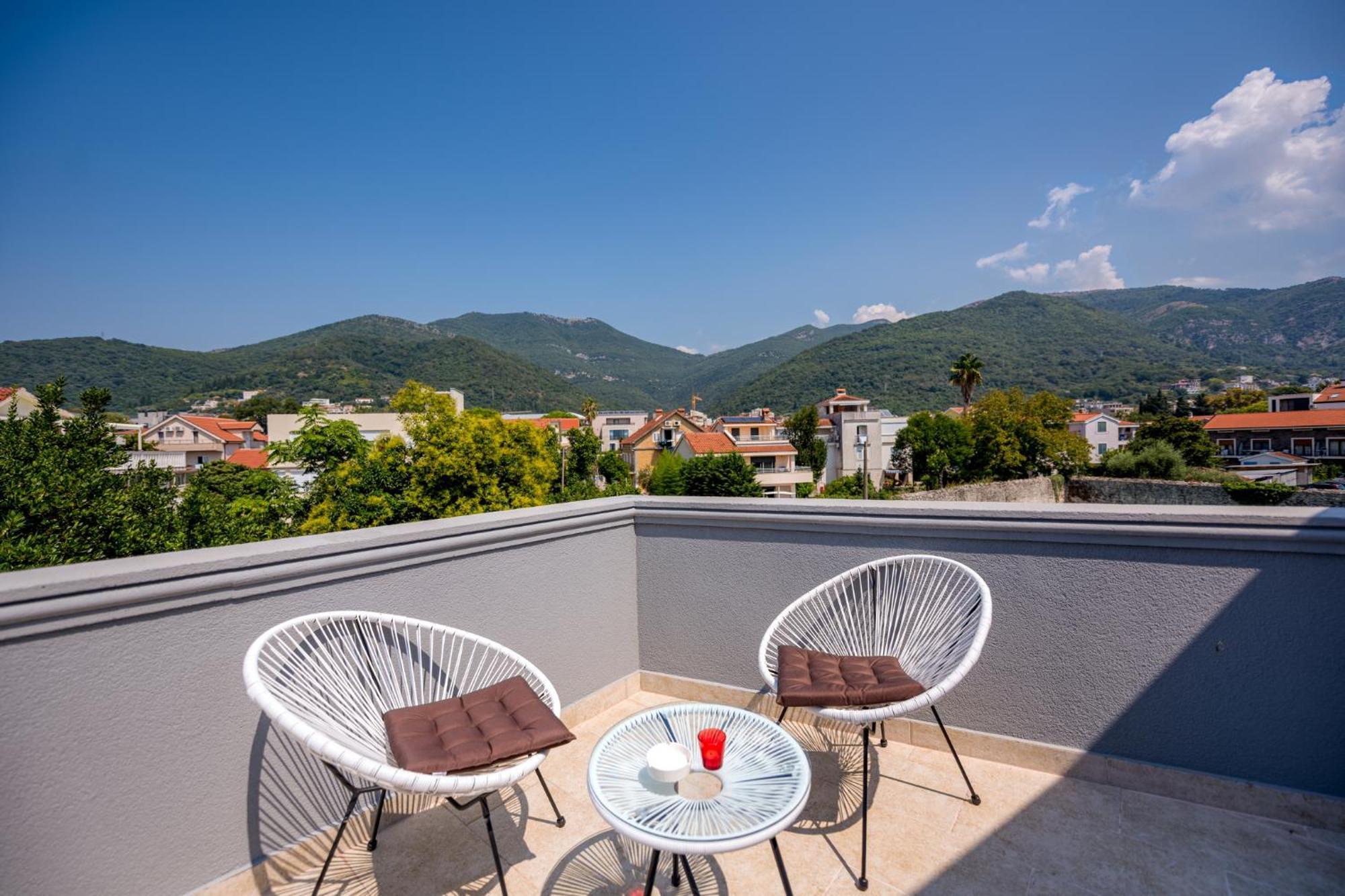 Miro Guesthouse Tivat Pokoj fotografie