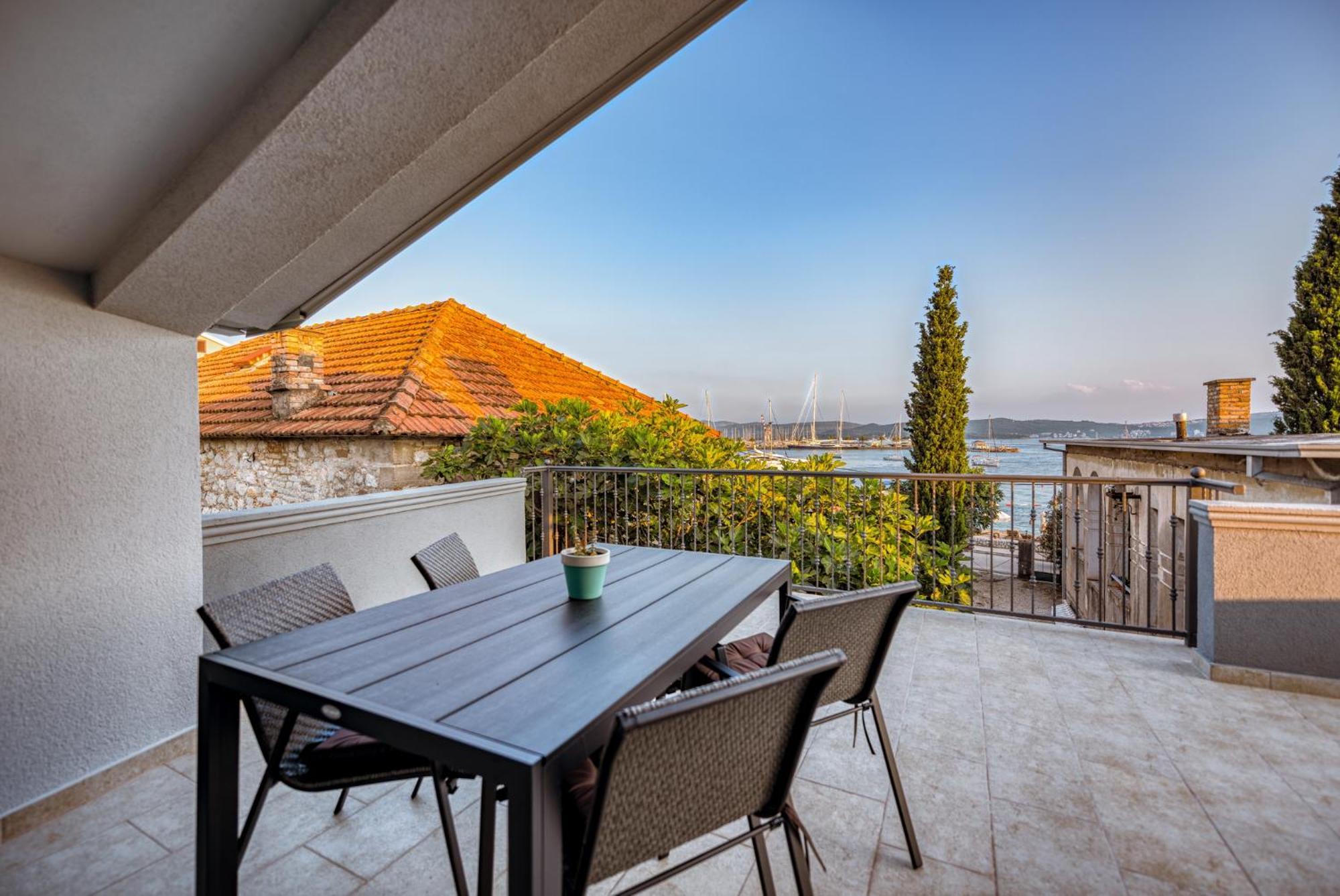 Miro Guesthouse Tivat Exteriér fotografie