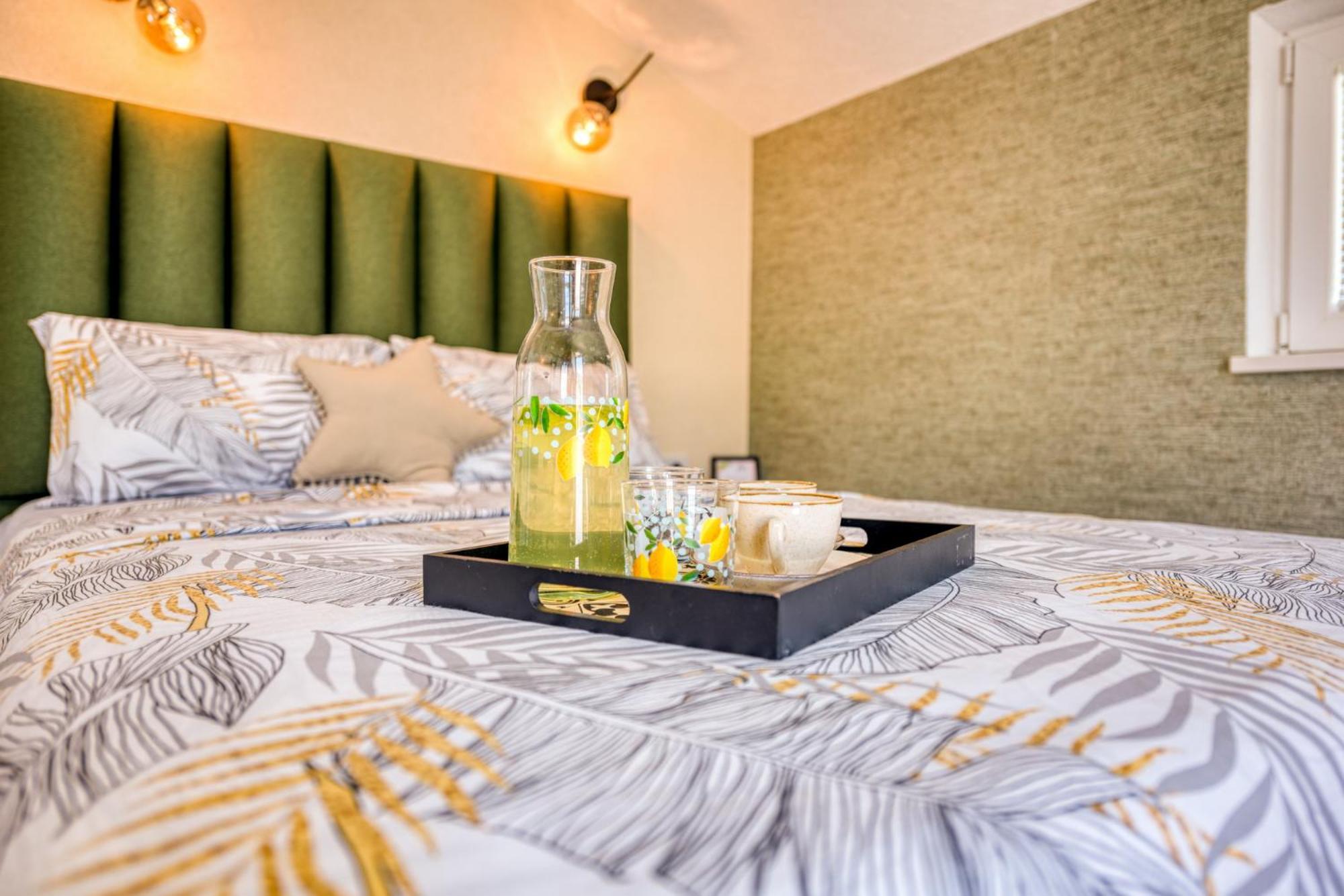 Miro Guesthouse Tivat Pokoj fotografie